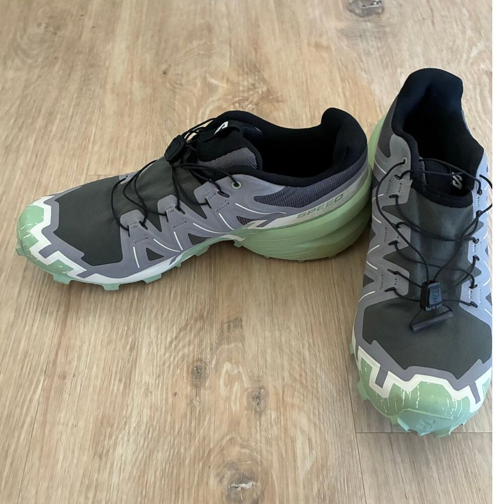 Solomon Women's Speedcross 6 Trail Running Shoes Size 10 Grey & Green